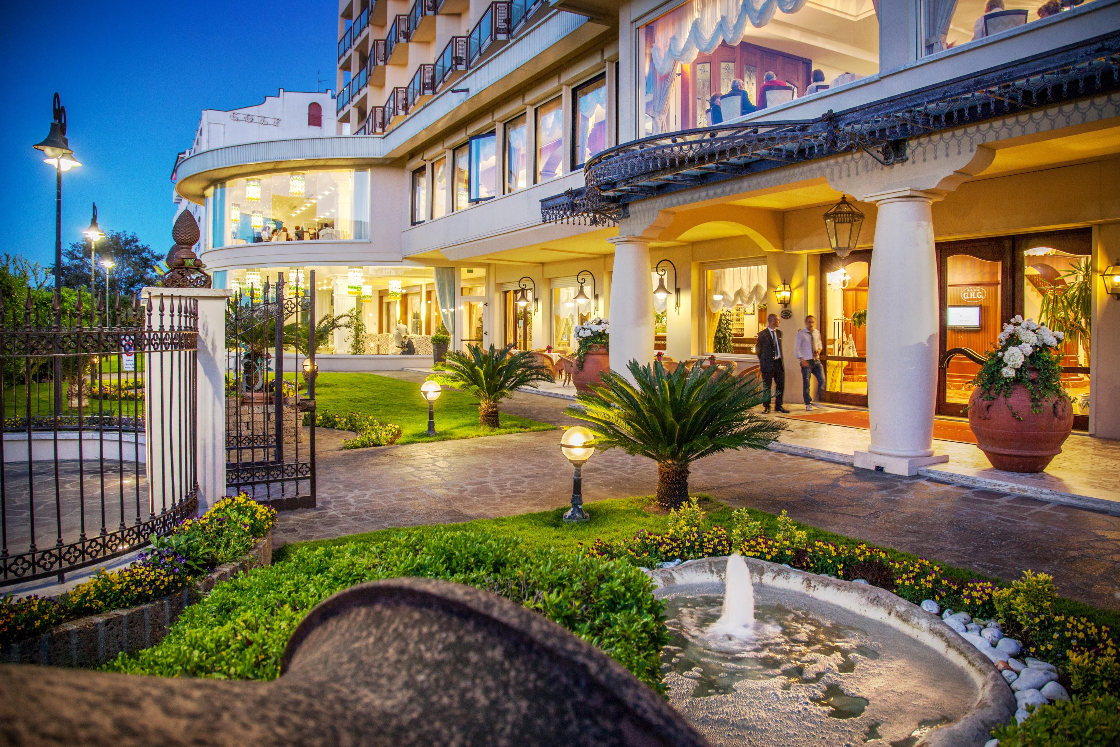 Grand Hotel Gallia Мілано-Маріттіма Екстер'єр фото
