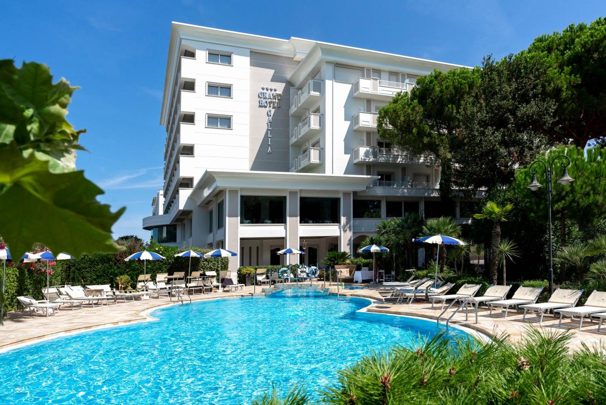 Grand Hotel Gallia Мілано-Маріттіма Екстер'єр фото