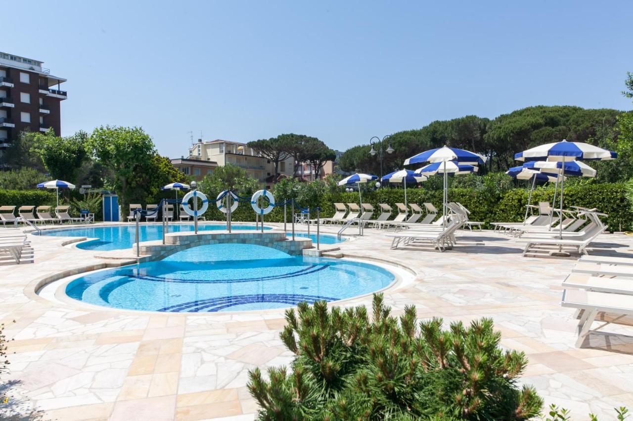 Grand Hotel Gallia Мілано-Маріттіма Екстер'єр фото